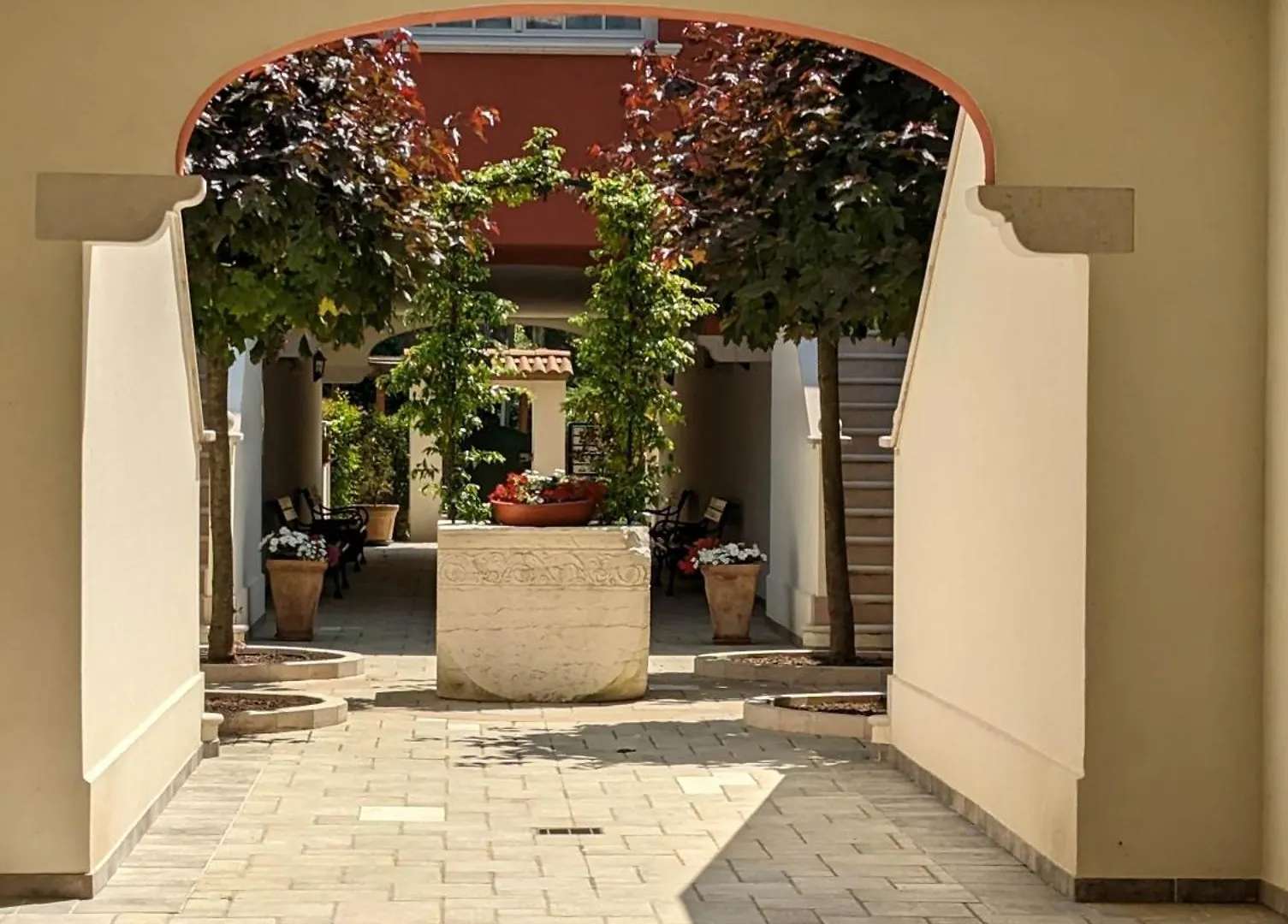 לידו די ג'סולו Aceri Rossi Family Apartments איטליה